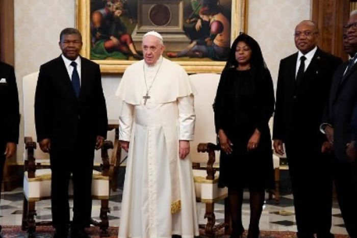 João Lourenço assegura que não há perseguição religiosa em Angola