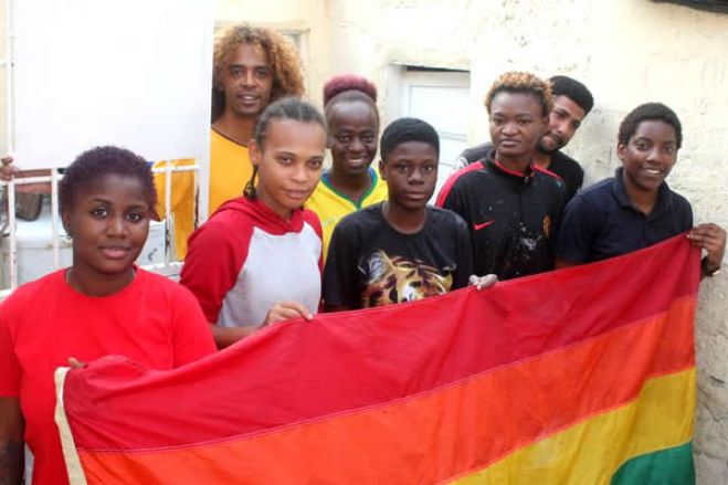 Associação LGBT+ de Angola promove campanha fotográfica para combater preconceito