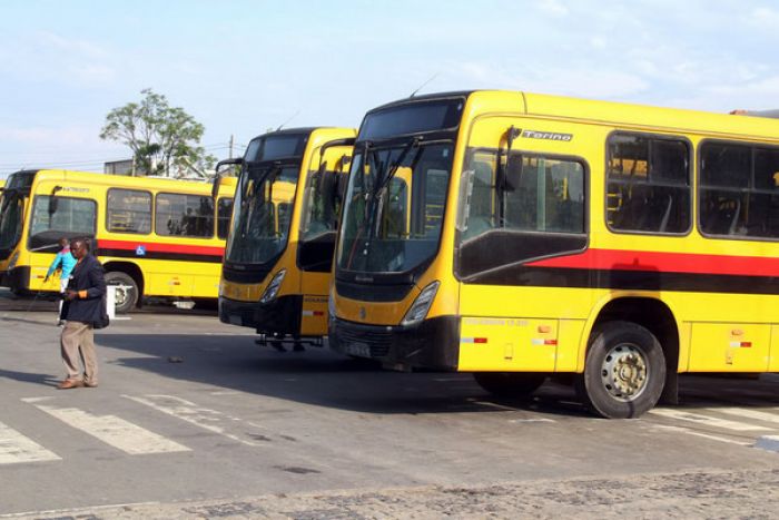Covid-19: Angola reinstala proibição de viagens entre províncias