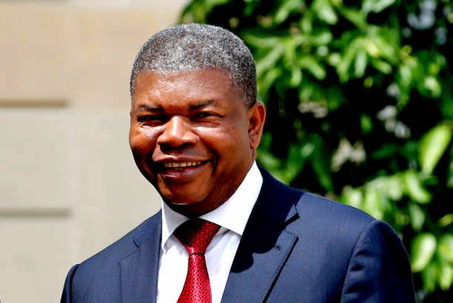 Lourenço reconduziu Pitta Gróz como procurador por “confiança política” – jurista