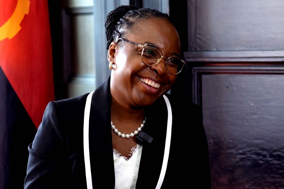 Vera Daves desafia críticos e garante: ‘Financiamento externo para OGE não assusta’