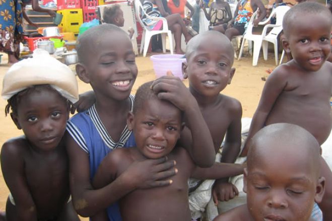 Universidade Católica angolana estima que quatro em dez angolanos são pobres