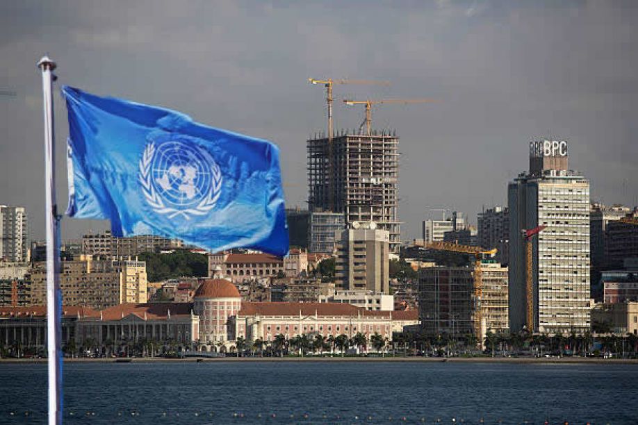 Covid-19: ONU insiste na urgência de Angola reduzir dependência do petróleo