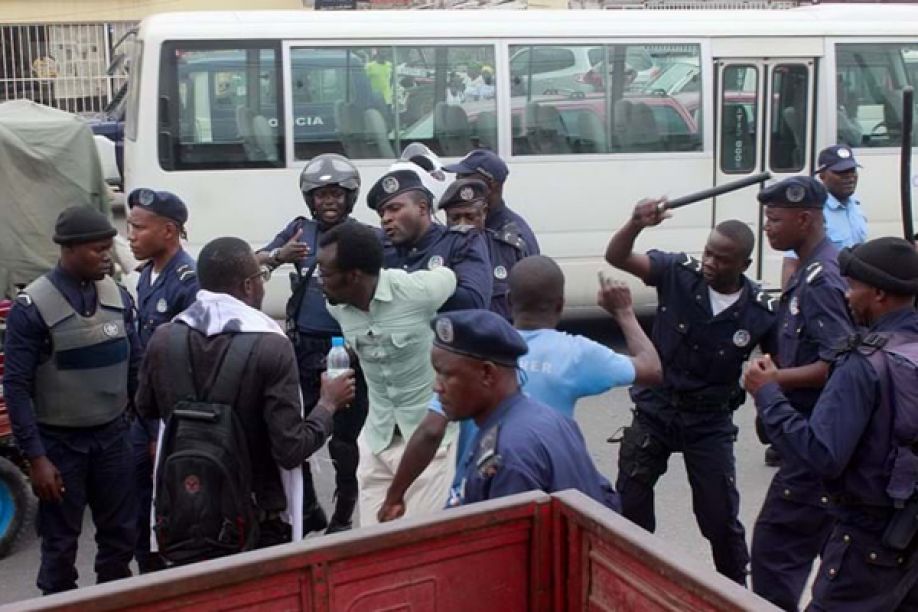 ONG exorta PR a acabar com “arbitrariedade e atrocidades” da polícia em manifestações