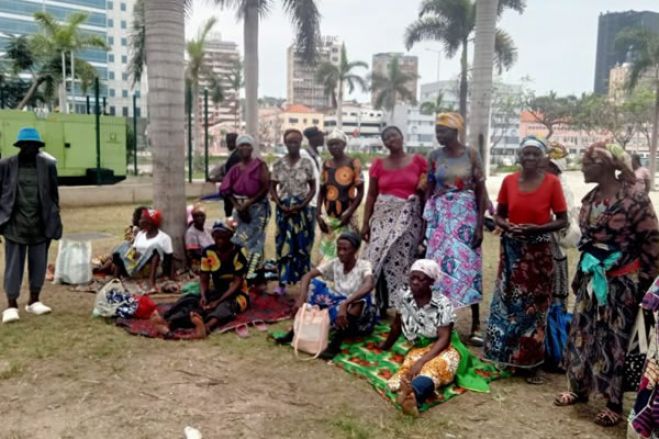 Camponeses detidos em Luanda acusam autoridades de usurpar seus terrenos