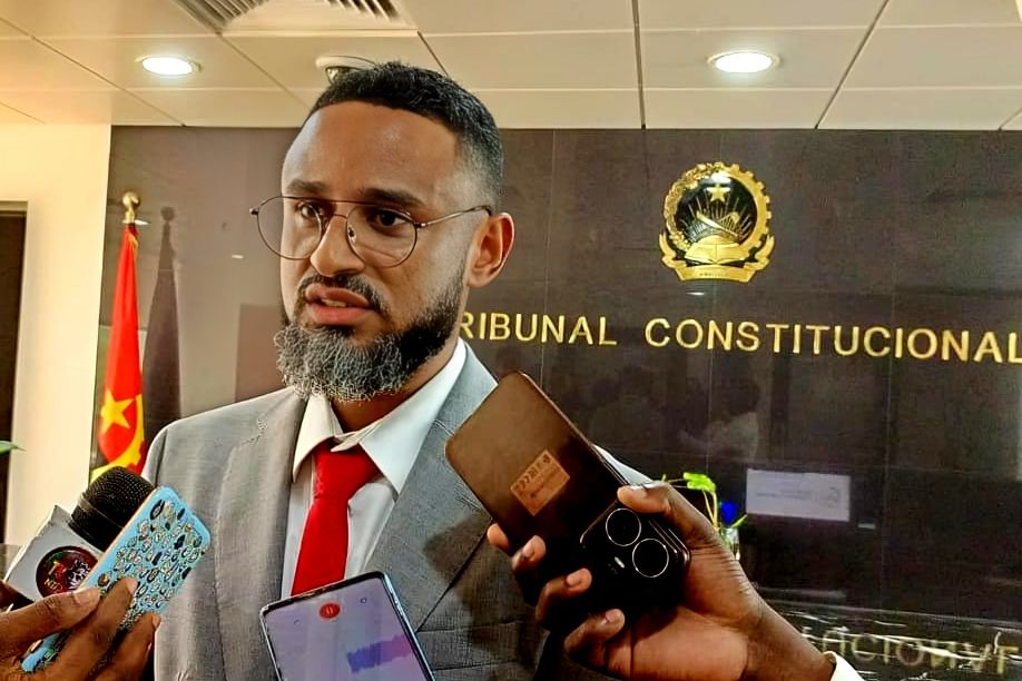 Partido Liberal recorre ao Tribunal Supremo para travar concurso da CNE e contestar escolha da Indra