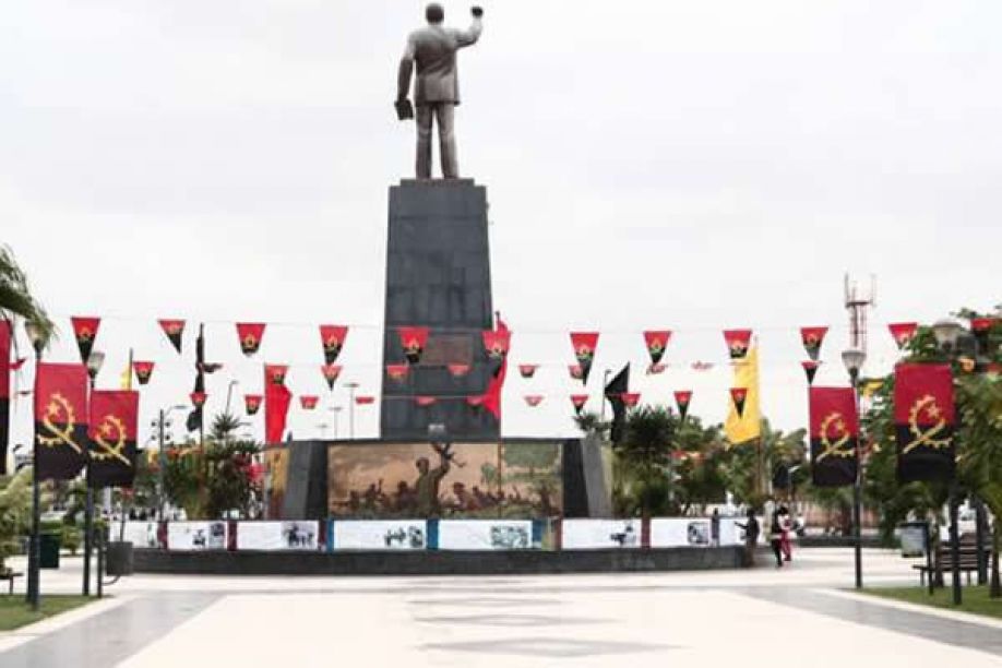 PRS queixa-se de intolerância política e denuncia remoção de suas bandeiras no Largo 1° de Maio