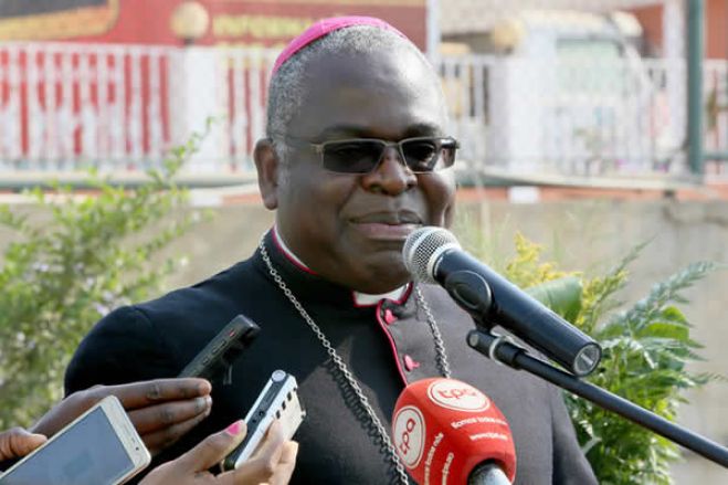 Bispo de Benguela suspende padre envolvido em venda ilícita de casas