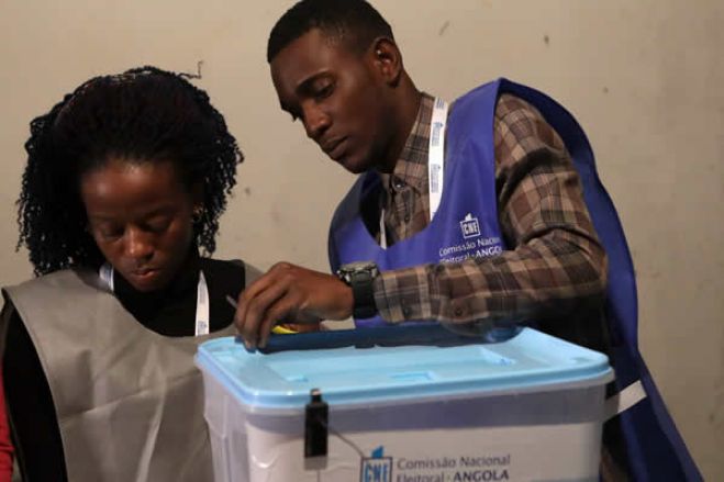 Mudanças legislativas em Angola reforçam suspeitas sobre a integridade das eleições de 2027