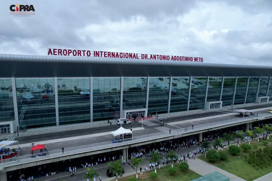 Críticas e escândalos ensombram novo Aeroporto Internacional de Luanda