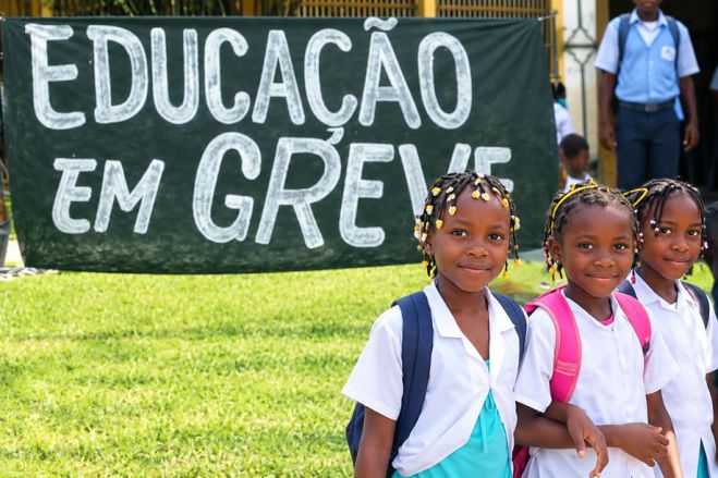 Sinprof acusa Ministério da Educação de intimidar professores em greve com circular sobre faltas