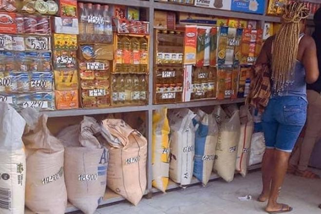Produtos nacionais a grosso mais caros do que os importados