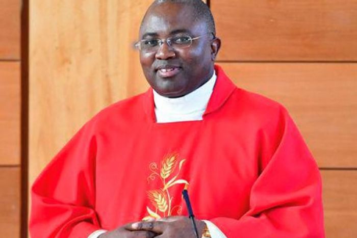 Bispo de Cabinda classifica atuais leis de impostos como um atentado à dignidade