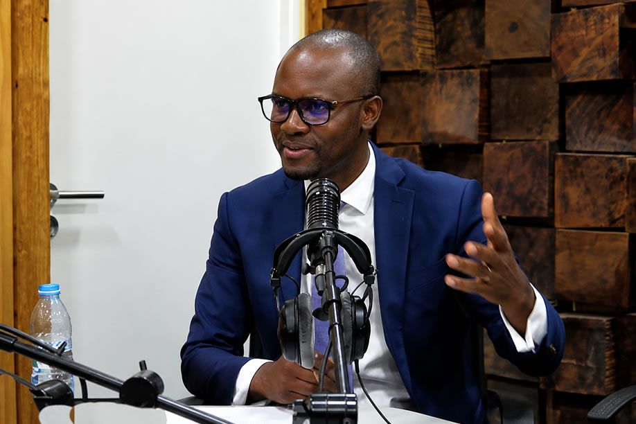 “Luta de titãs” no MPLA expõe crise interna e pode testar limites da sucessão em Angola