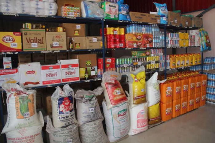 Armazéns aumentam preços da cesta básica alimentar