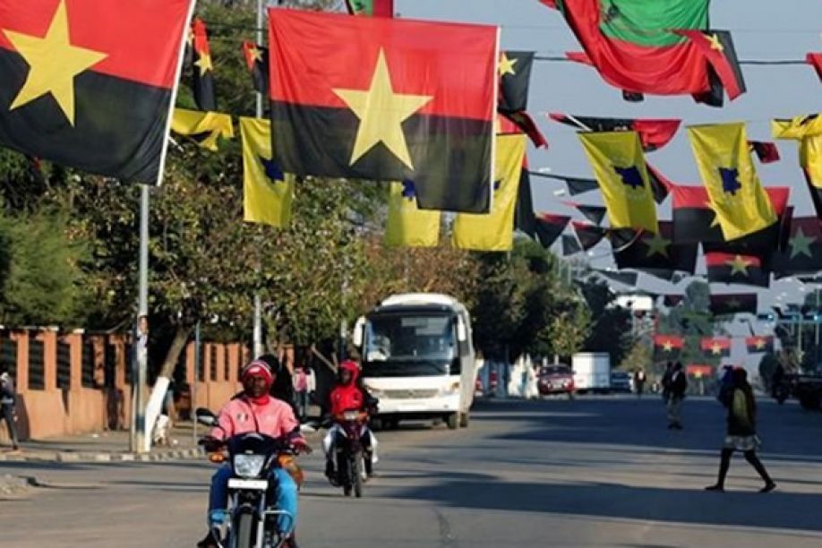 Partidos angolanos dizem que verba do Estado não satisfaz necessidades de campanha