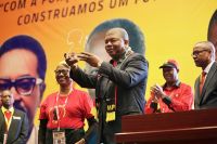 João Lourenço impedido de alterar estatutos do MPLA em congresso extraordinário