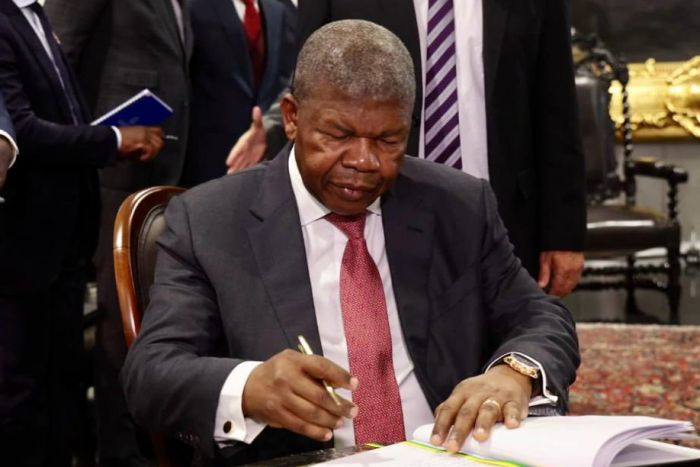 Mudanças no topo do MPLA e do executivo a vista