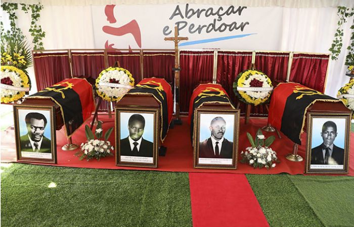 Ossadas de vítimas do 27 de maio entregues pelo Governo angolano não correspondem ao ADN – órfãos