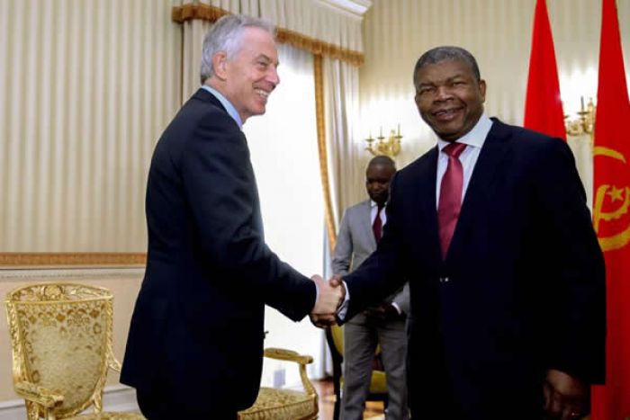 Tony Blair elogia Presidente angolano pela &quot;coragem&quot; de tomar medidas difíceis