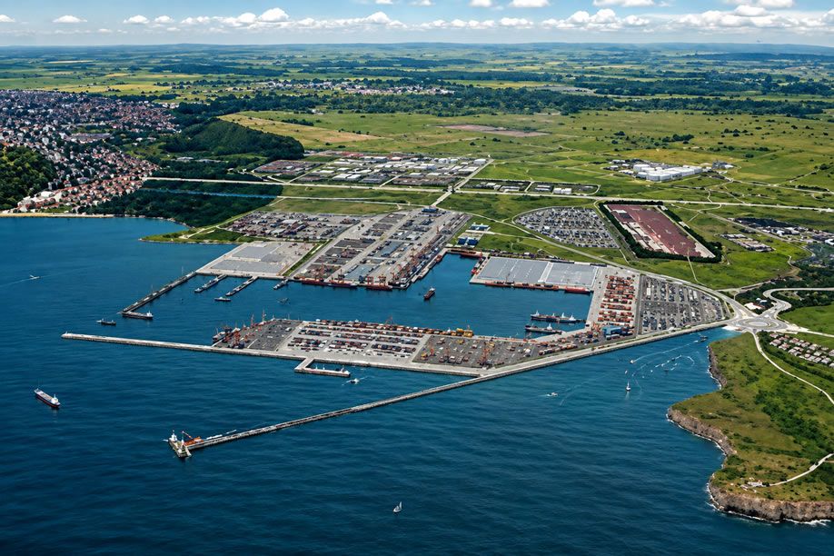 China investe 900 milhões de dólares no Porto da Barra do Dande e consolida vantagem sobre os EUA