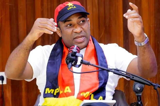 Militante do MPLA queixa-se de expulsão injusta e promete recorrer ao Constitucional