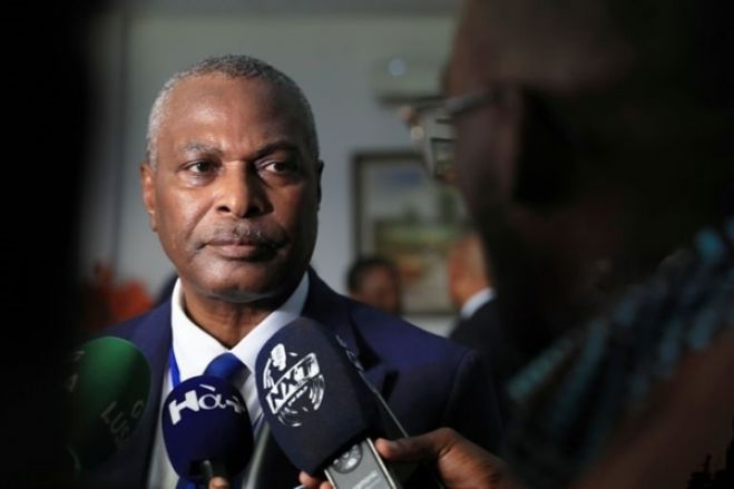 PRA-JA Servir Angola desmente rumores sobre estado de saúde de Abel Chivukuvuku