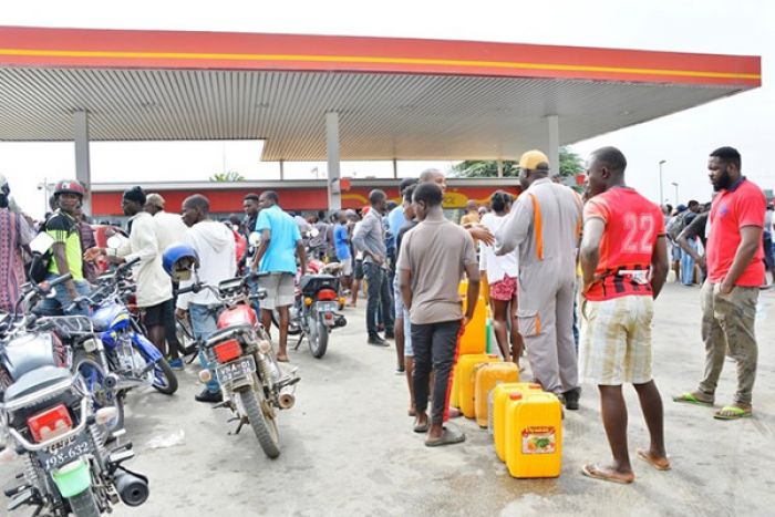 Sonangol justifica falta de combustível no norte e leste de Angola com más estradas