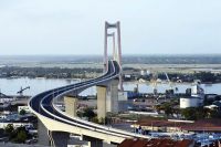 Angola busca financiamento de ponte para ligar Cabinda ao resto do país