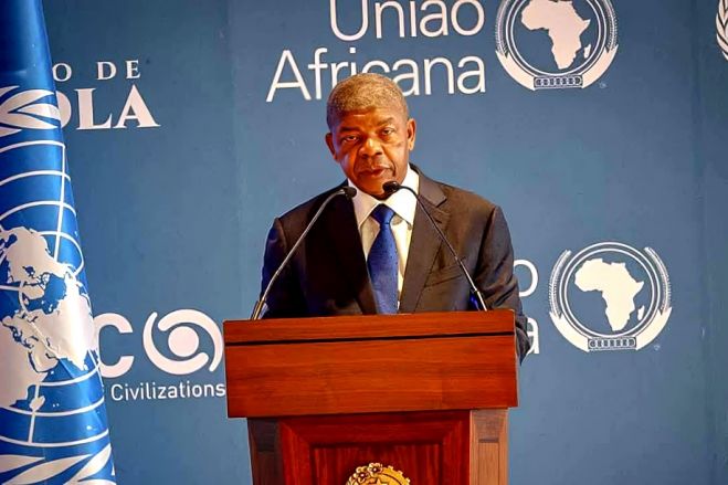 João Lourenço lembra que Angola conhece "o custo da guerra e o valor do perdão"